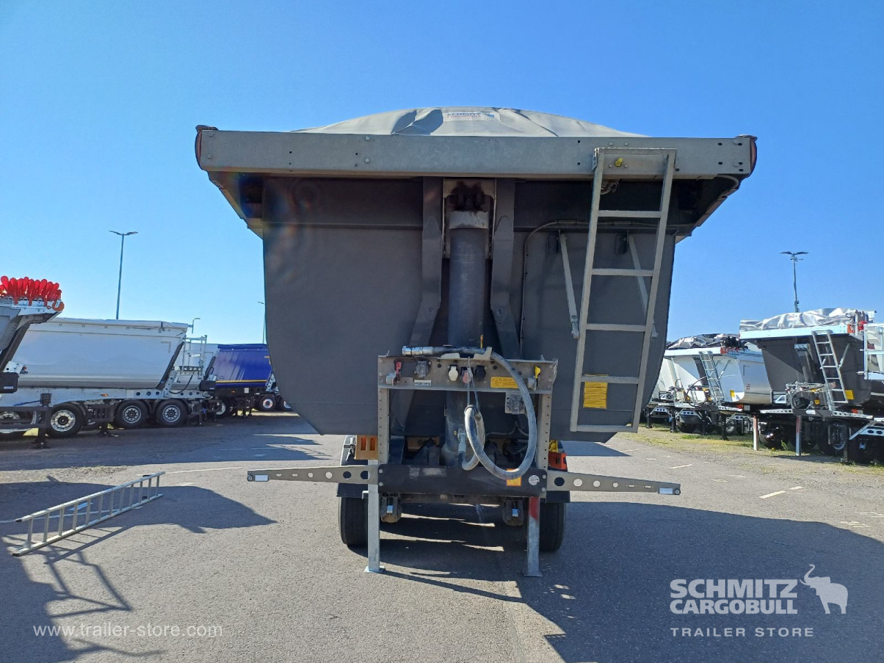 Schmitz Cargobull Kipper Stahlrundmulde 24m³ 