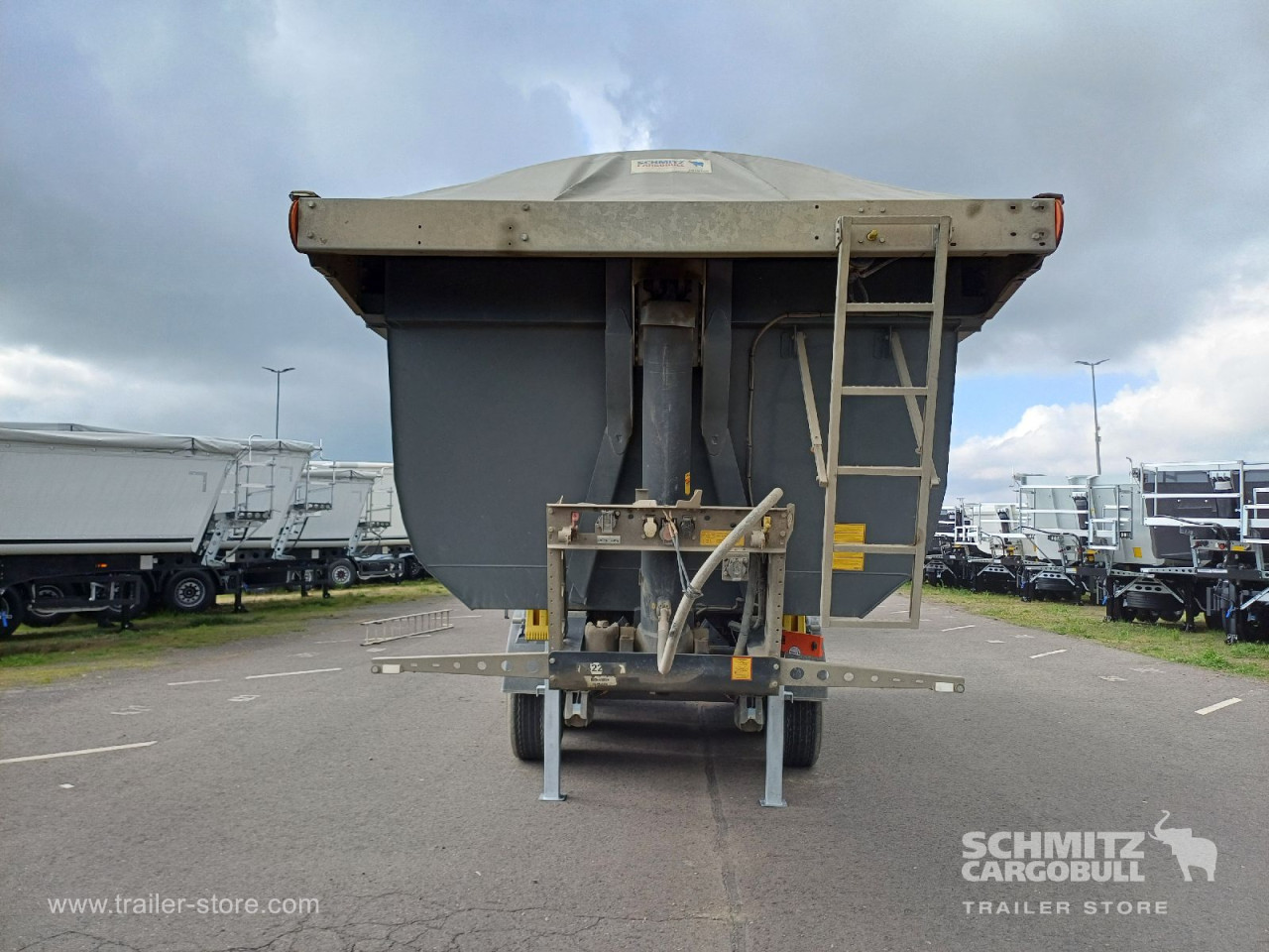 Schmitz Cargobull Kipper Stahlrundmulde 24m³ 