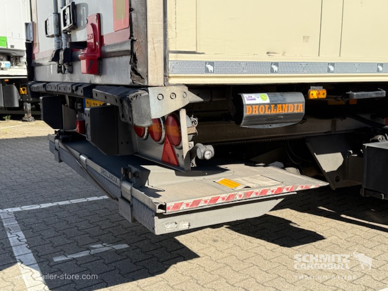 Schmitz Cargobull Oplegger Vries Multitemp Taillift 