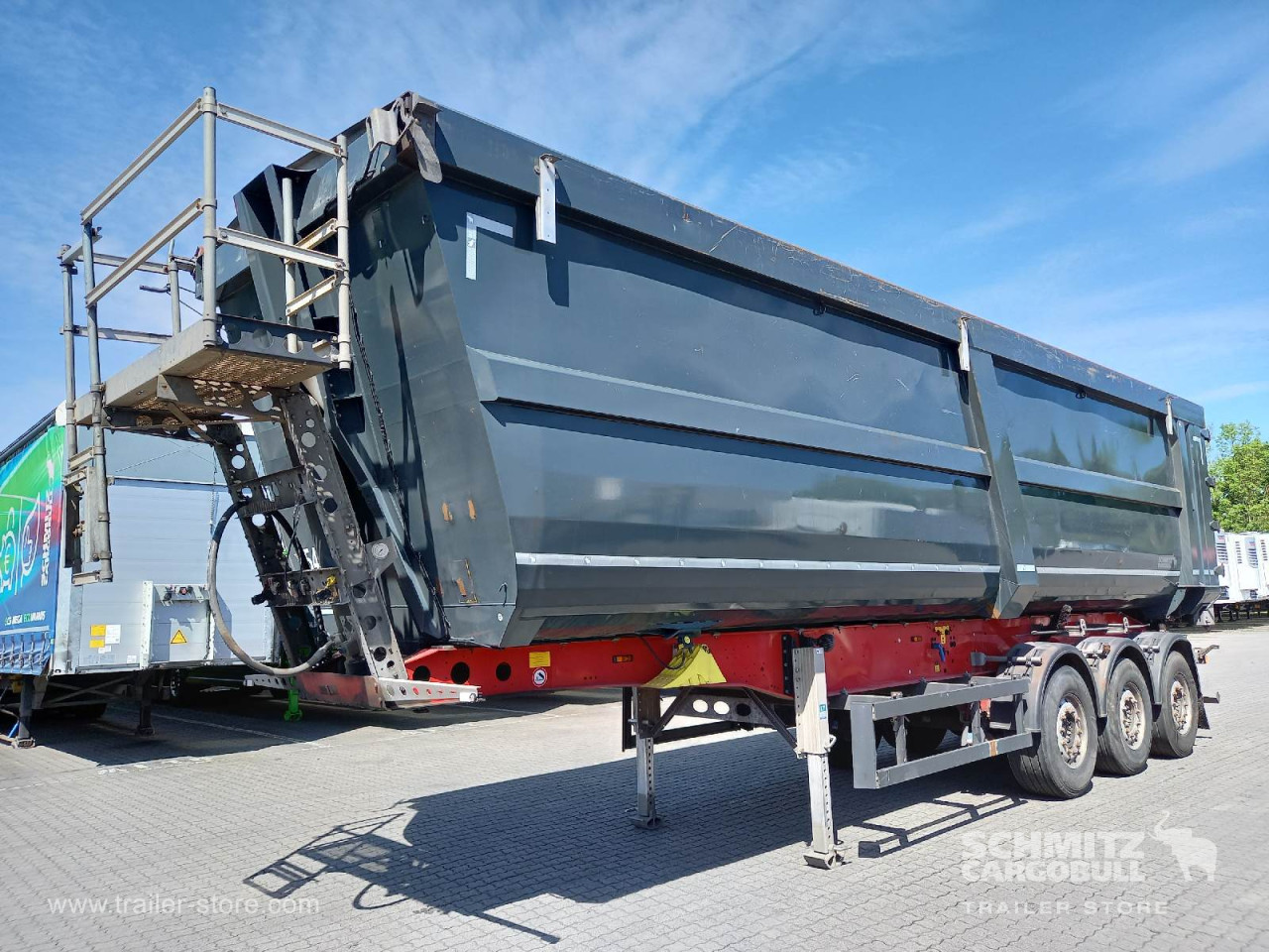 Schmitz Cargobull Kipper Stahlrundmulde 53m³ 