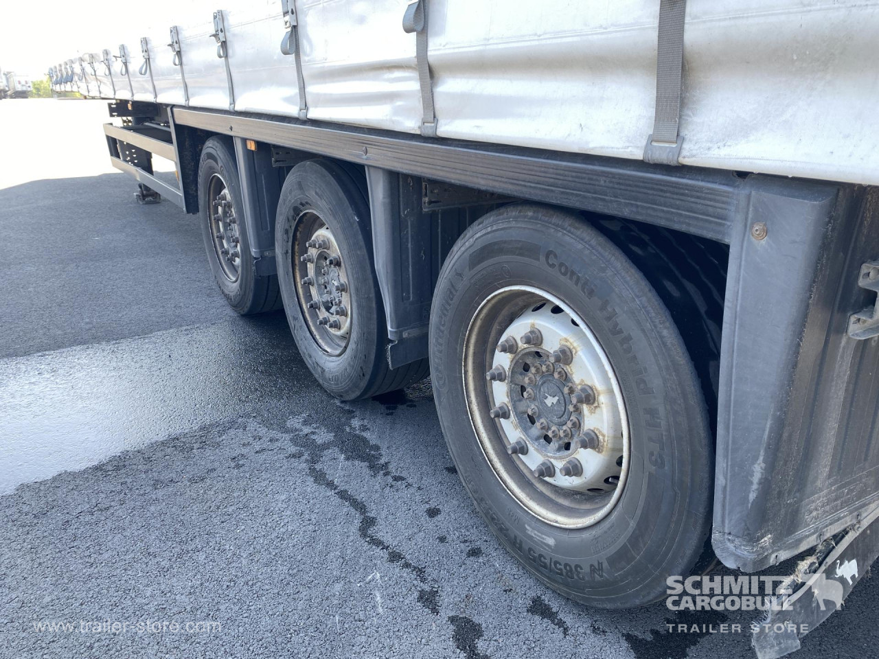 Schmitz Cargobull Semitrailer Curtainsider Mega 