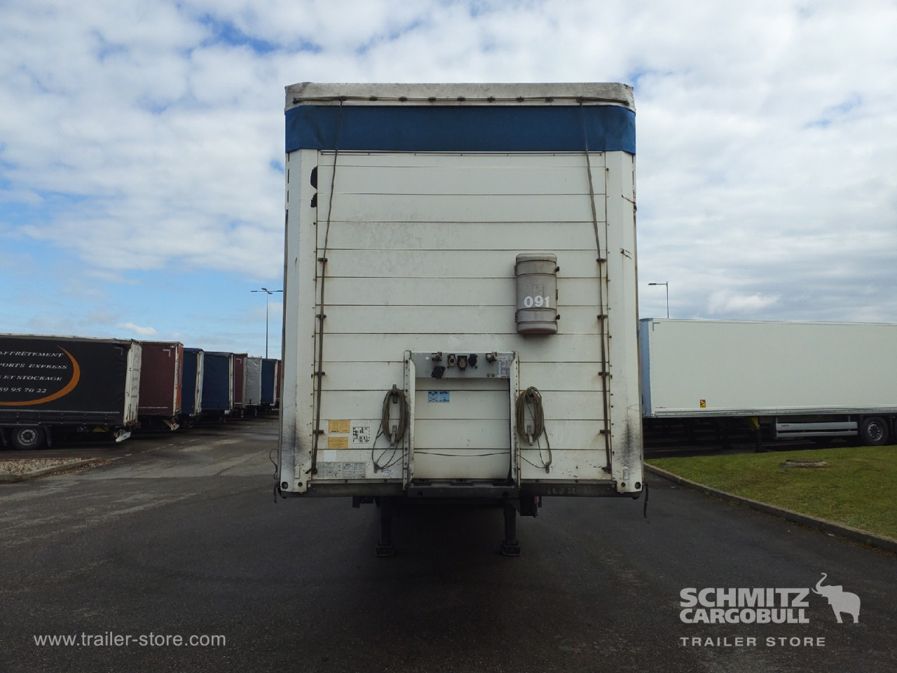 Schmitz Cargobull Semitrailer Curtainsider Standard 