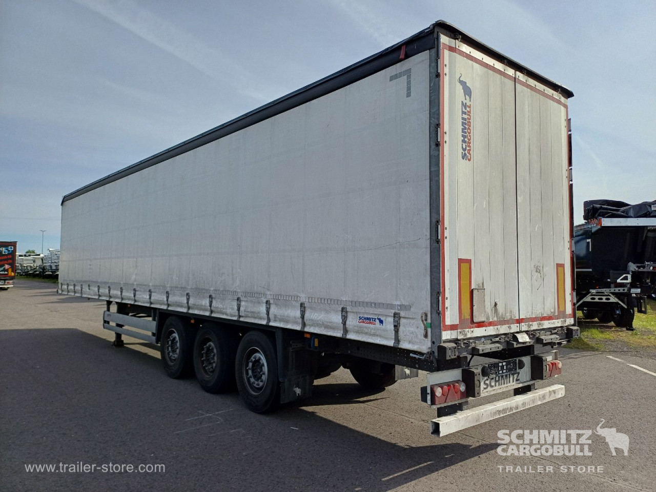 Schmitz Cargobull Curtainsider Standard 