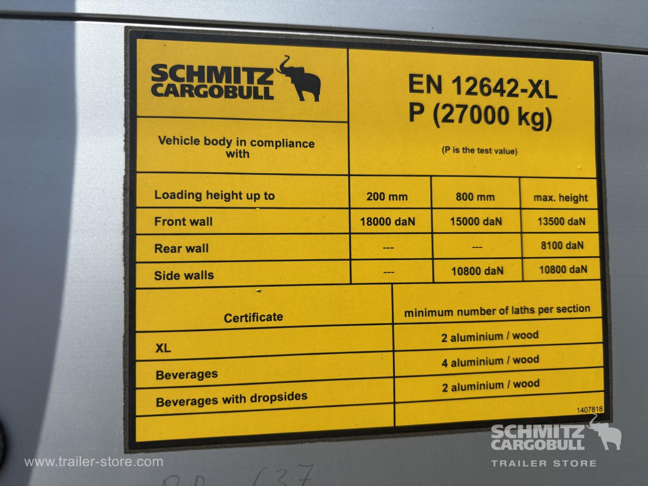 Schmitz Cargobull Curtainsider Standard 