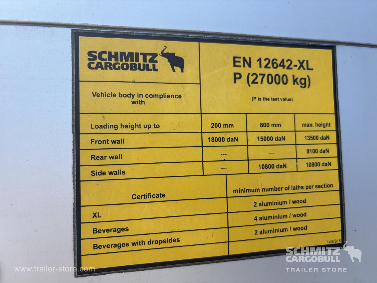 Schmitz Cargobull Curtainsider Standard 