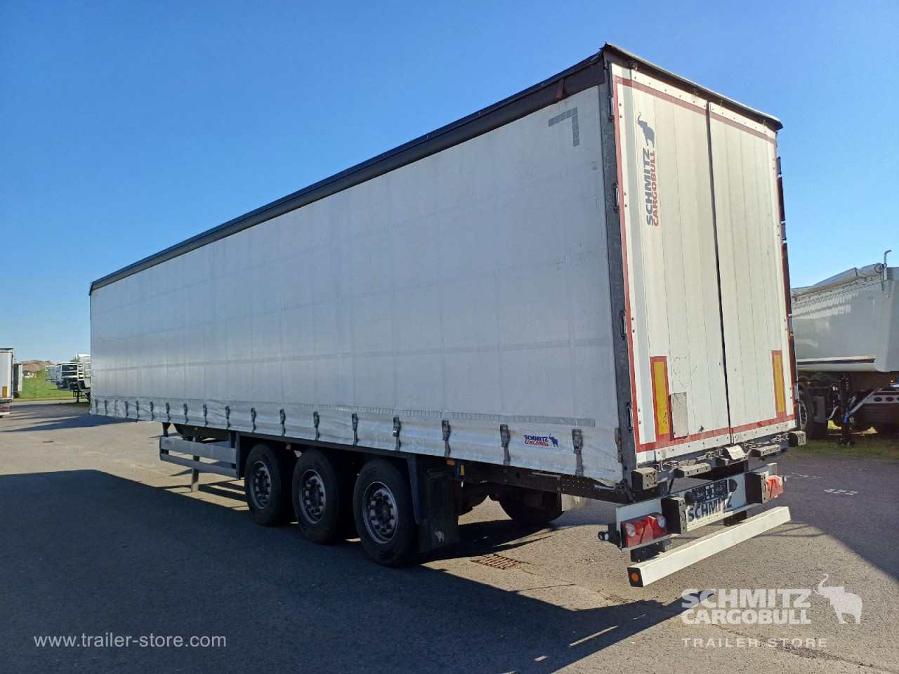 Schmitz Cargobull Curtainsider Standard 