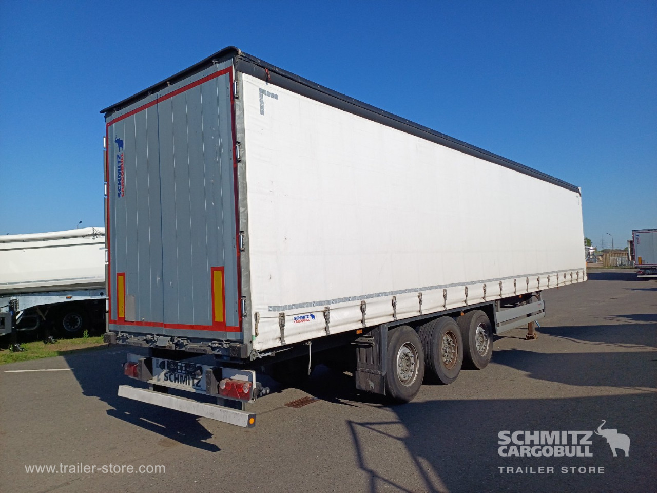 Schmitz Cargobull Curtainsider Standard 