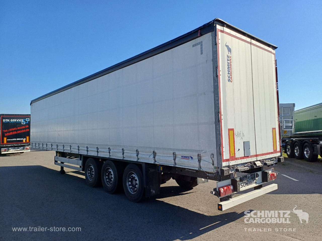 Schmitz Cargobull Curtainsider Standard 