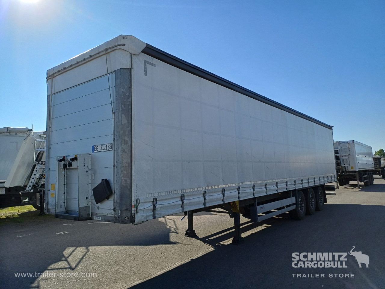 Schmitz Cargobull Curtainsider Standard 