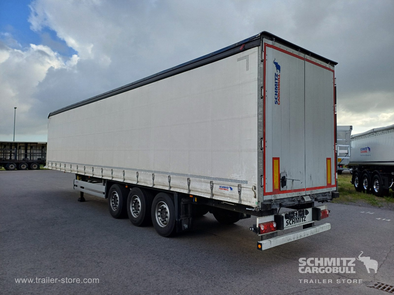 Schmitz Cargobull Curtainsider Standard 