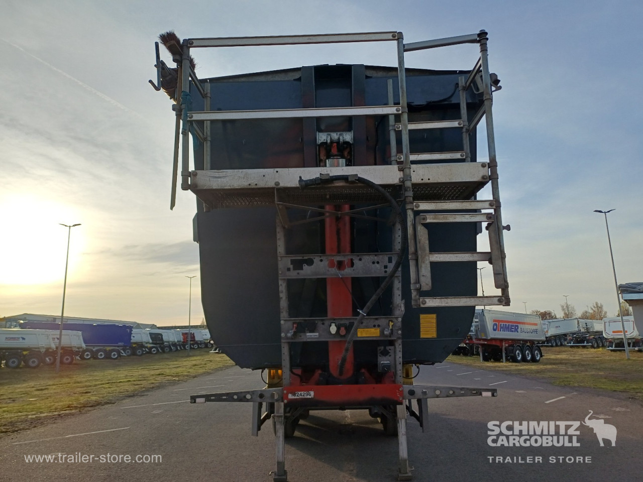 Schmitz Cargobull Kipper Stahlrundmulde 51m³ 
