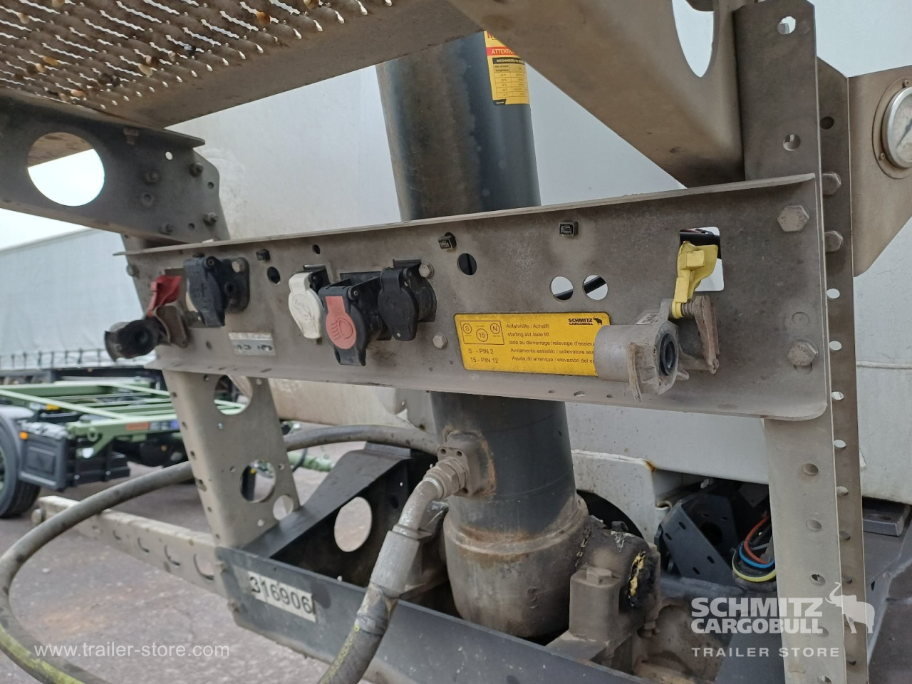 Schmitz Cargobull Kipper Stahlrundmulde 24m³ 