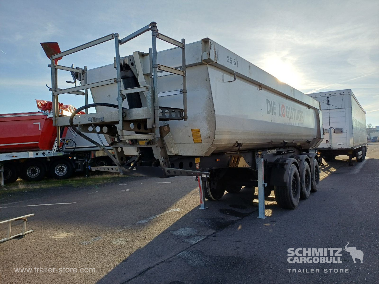 Schmitz Cargobull Kipper Stahlrundmulde 24m³ 