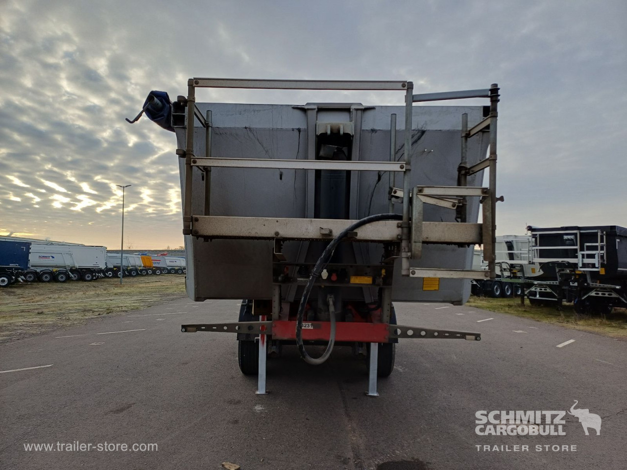 Schmitz Cargobull Kipper Alukastenmulde 27m³ 