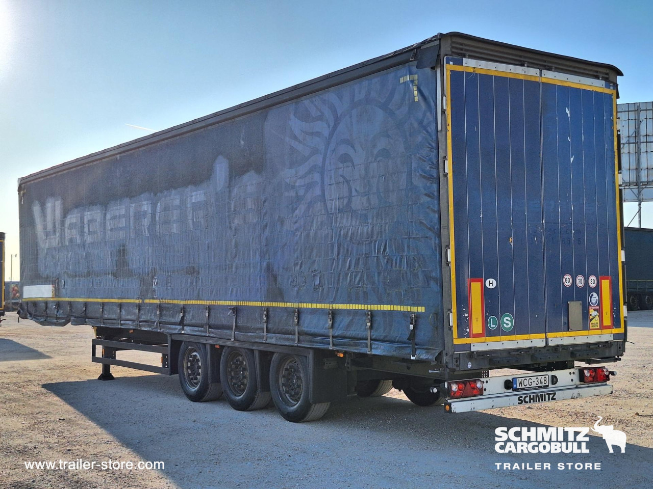 Schmitz Cargobull Curtainsider Mega 