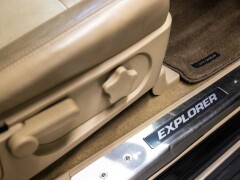 FORD Explorer  V8 Eddie Bauer 7 sitze Btw auto, Fiscal