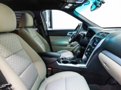 FORD Explorer  XLT 7 Persoons uitvoering! 7 persoonsui