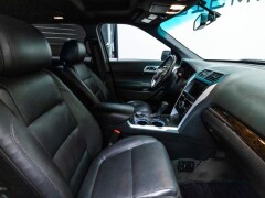 FORD Explorer  LIMITED 7 sitzeuitvoering 7 Persoonsuit
