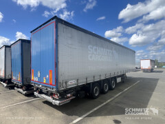 Schmitz Cargobull Semitrailer Curtainsider Standard Hayon 