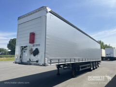 Schmitz Cargobull Semitrailer Curtainsider Standard Hayon 