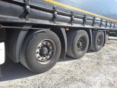 WIELTON Curtainsider Mega 