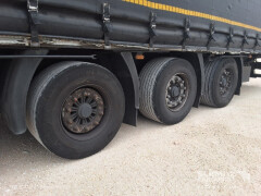 WIELTON Curtainsider Mega 