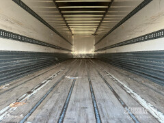 FRUEHAUF Semitrailer Dryfreight Standard Porte relevante 