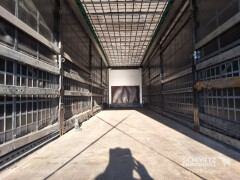 WIELTON Curtainsider Mega 