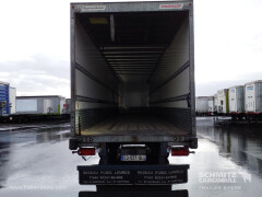 FRUEHAUF Semitrailer Dryfreight Standard Porte relevante 