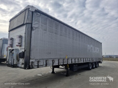 Schmitz Cargobull Curtainsider Varios 