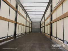 Schmitz Cargobull Semitrailer Curtainsider Mega 