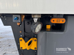 Schmitz Cargobull Reefer Multitemp Taillift 
