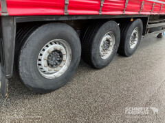 Schmitz Cargobull Curtainsider Standard Forklift holder 