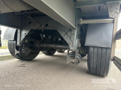 FRUEHAUF Semitrailer Dryfreight Standard Porte relevante 