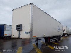 FRUEHAUF Semitrailer Dryfreight Standard Porte relevante 