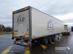 FRUEHAUF Semitrailer Dryfreight Standard Porte relevante 