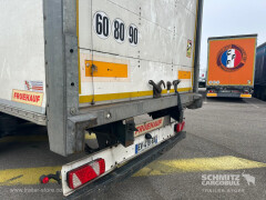 FRUEHAUF Semitrailer Dryfreight Standard Porte relevante 