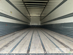 FRUEHAUF Semitrailer Dryfreight Standard Porte relevante 