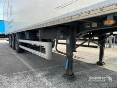 FRUEHAUF Semitrailer Dryfreight Standard Porte relevante 