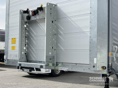 Schmitz Cargobull Curtainsider Standard Getränke 