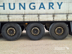 Schmitz Cargobull Curtainsider Standard 