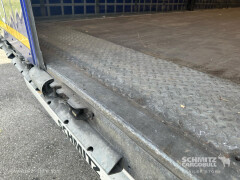 Schmitz Cargobull Semitrailer Curtainsider Mega 