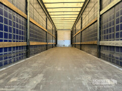 Schmitz Cargobull Semitrailer Curtainsider Mega 