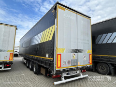 WIELTON Curtainsider Mega 