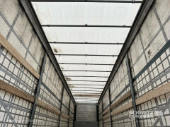 Schmitz Cargobull Semitrailer Curtainsider Mega 