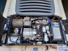 Schmitz Cargobull Tiefkühler Multitemp Doppelstock Trennwand 