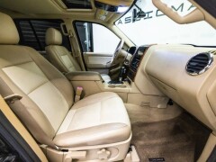 FORD Explorer  V8 Eddie Bauer 7 sitze Btw auto, Fiscal