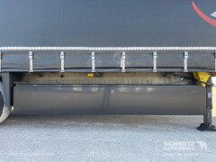 Schmitz Cargobull Curtainsider Varios 