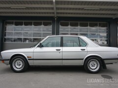 BMW 528i A 