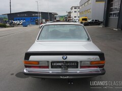 BMW 528i A 